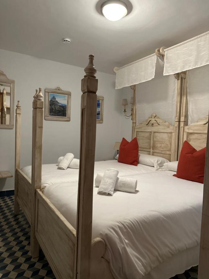 Hostal Moon 托洛克斯 外观 照片